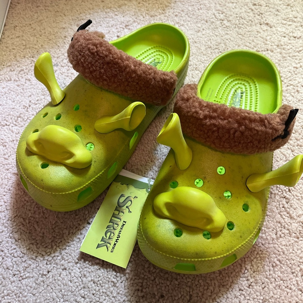 Shrek crocs
